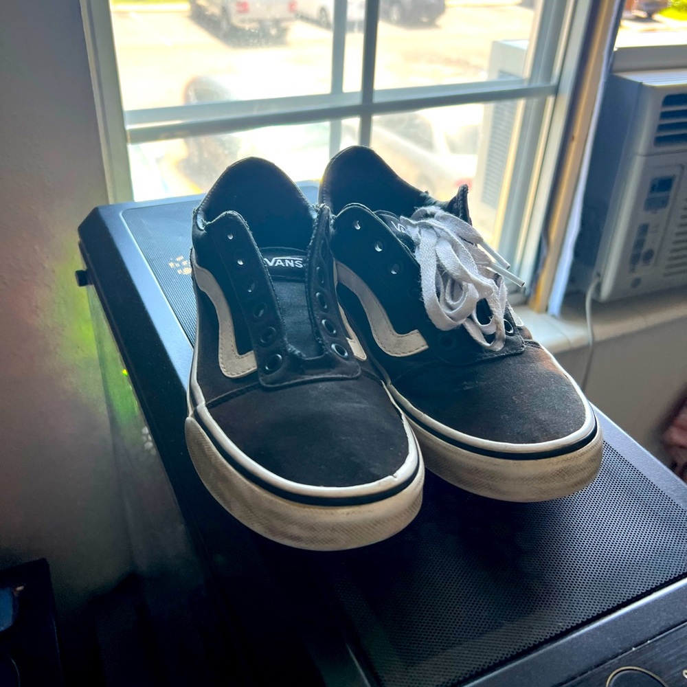 Vans black shoes (USED)